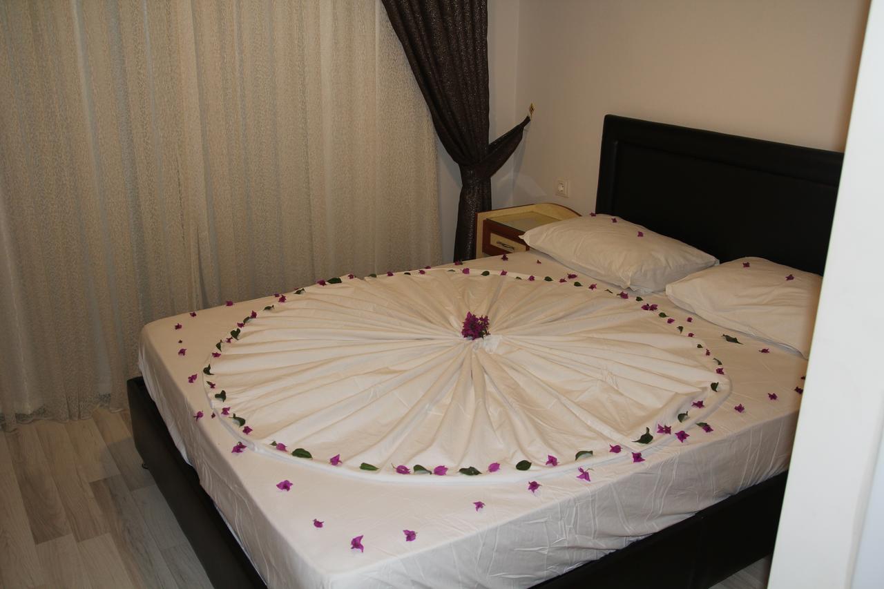 Dostlar Hotel เมร์ซีน ภายนอก รูปภาพ