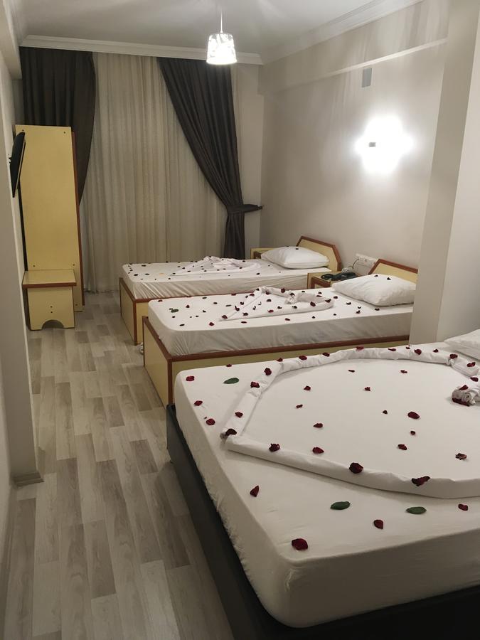 Dostlar Hotel เมร์ซีน ภายนอก รูปภาพ
